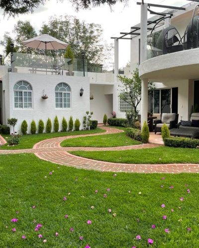 Venta Residencia en Loma de Valle Escondido