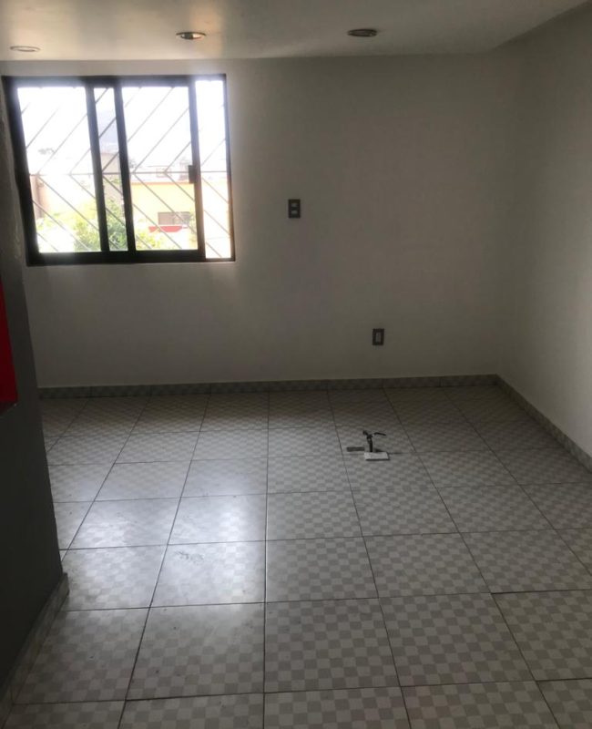 4 Renta de oficinas y/o Consultorios en Jardines de Atizapán