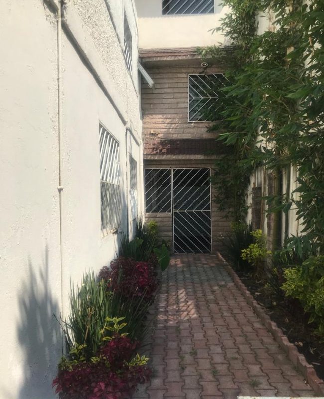 8 Renta de oficinas y/o Consultorios en Jardines de Atizapán