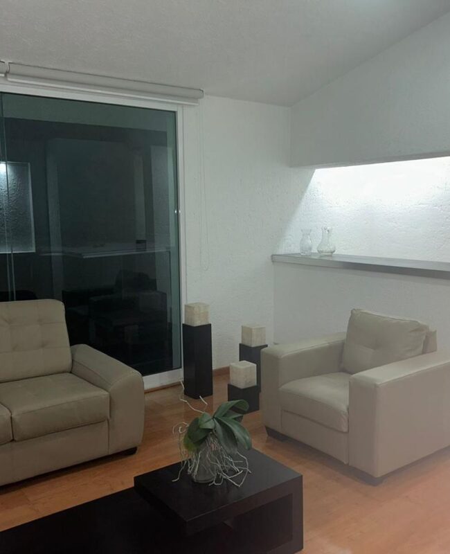 Venta Hermosa Casa en Chiluca 3