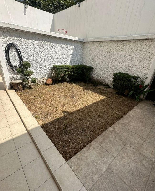 Venta casa en Lomas Verdes 13