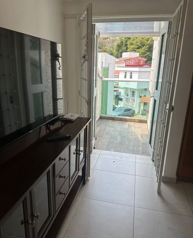 Venta casa en Lomas Verdes 4