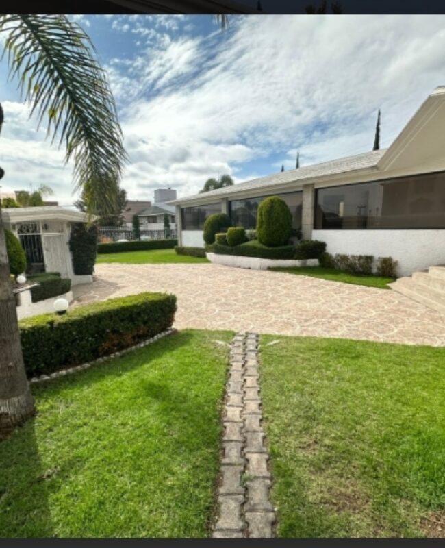 casa renta Sayavedra 1a
