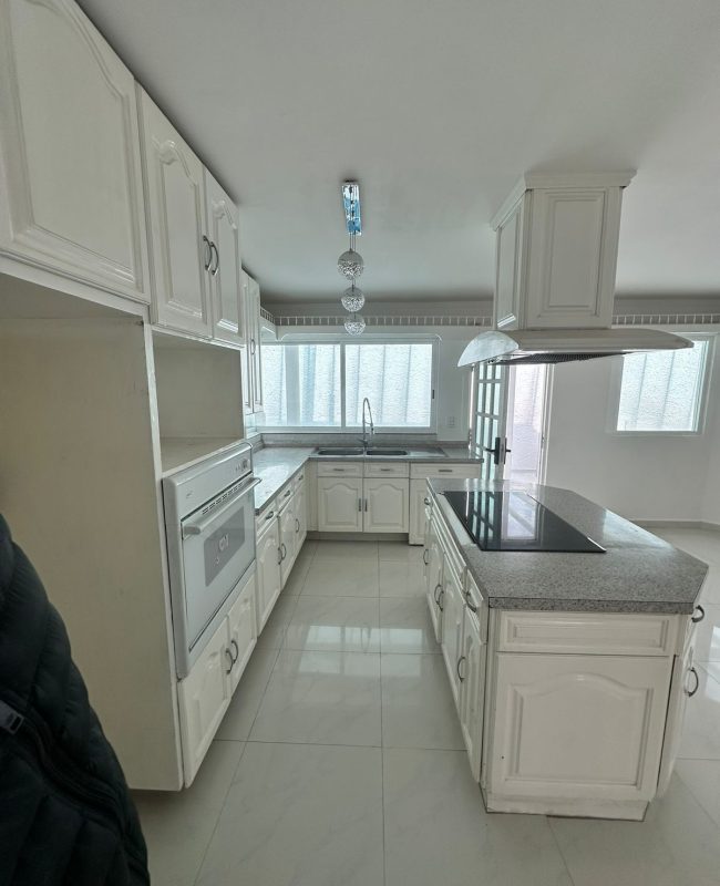 casa renta Sayavedra alberca 7