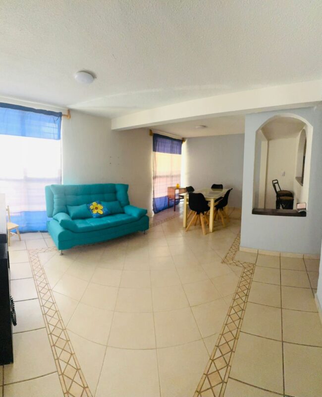 renta casa Colinas del Lago 2