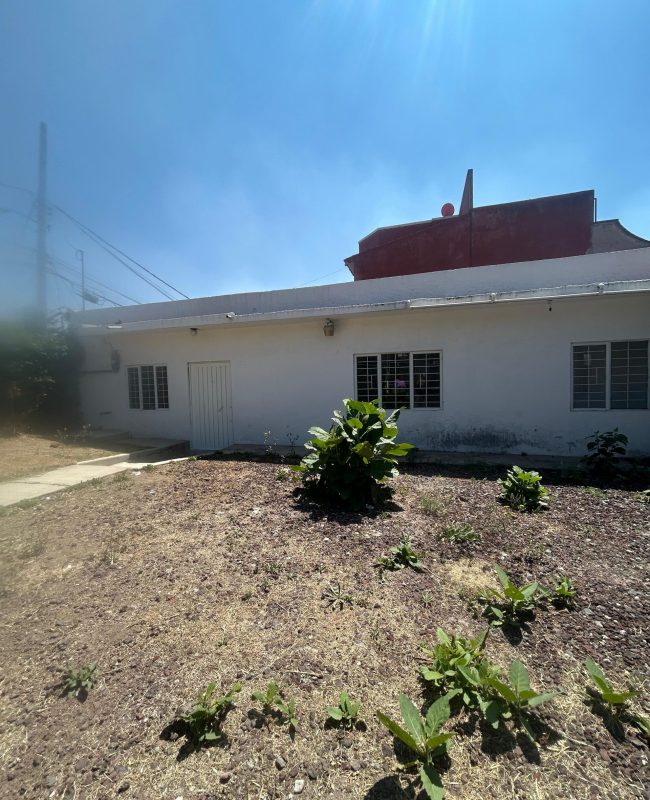 renta casa Lomas Lindas 1