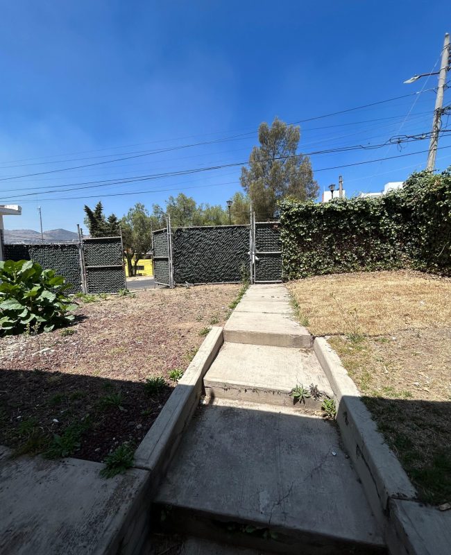 renta casa Lomas Lindas 11