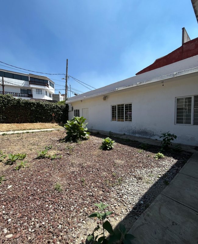 renta casa Lomas Lindas 2