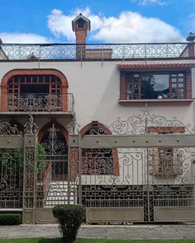 Renta Casa en Hacienda de Echegaray, estilo Colonial
