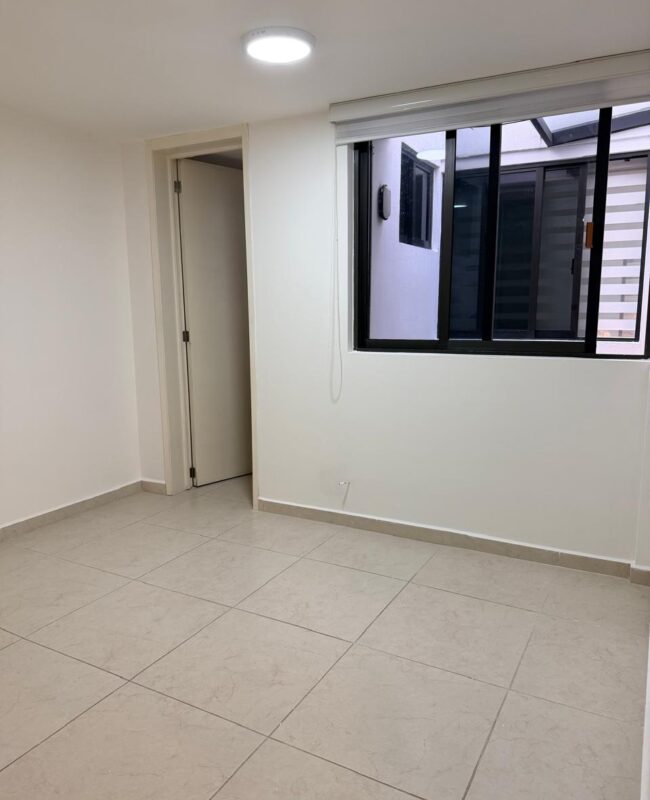 renta consultorio Rio Bamba 9