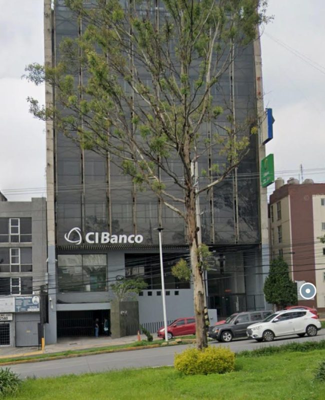 renta local comercial Lomas Verdes 1