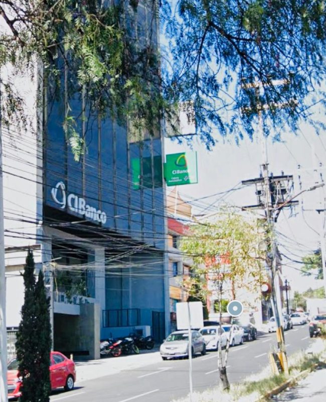 renta local comercial Lomas Verdes 5