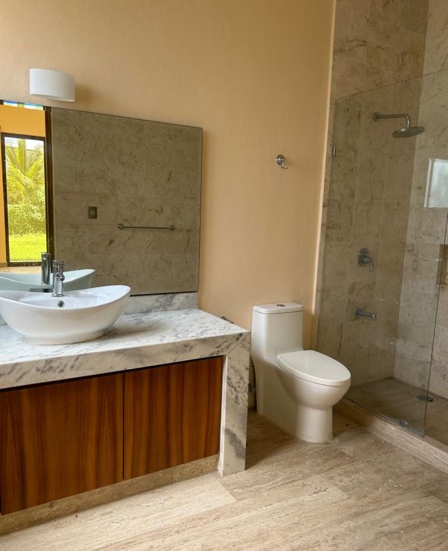 venta casa La Ceiba 12