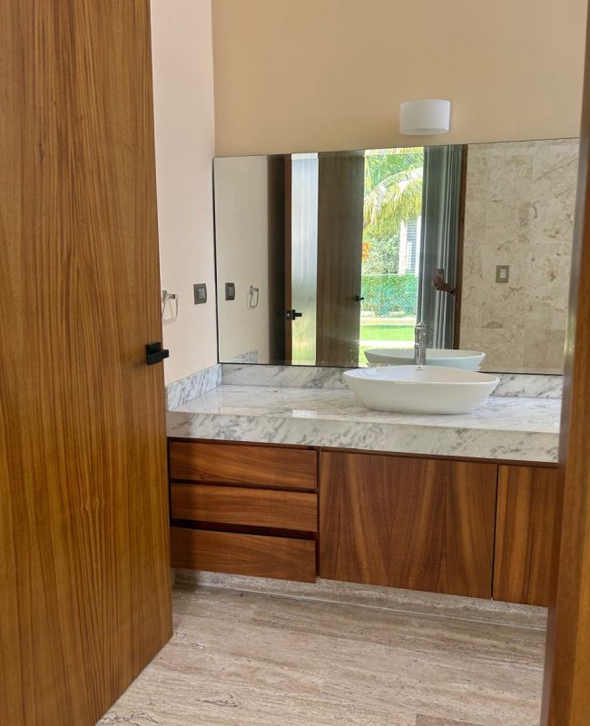 venta casa La Ceiba 14