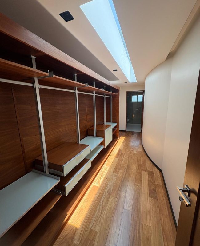 venta casa Valle Escondido 12