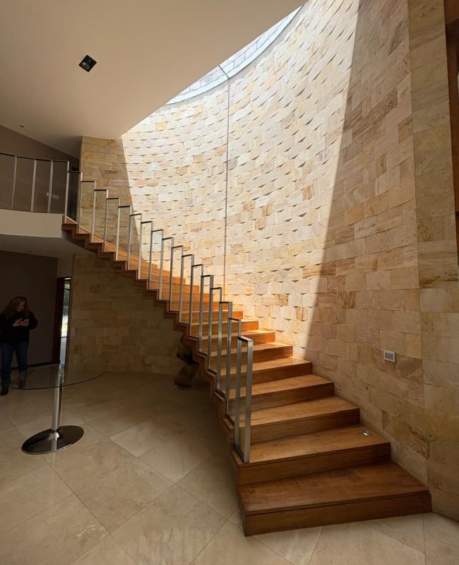 venta casa Valle Escondido 5