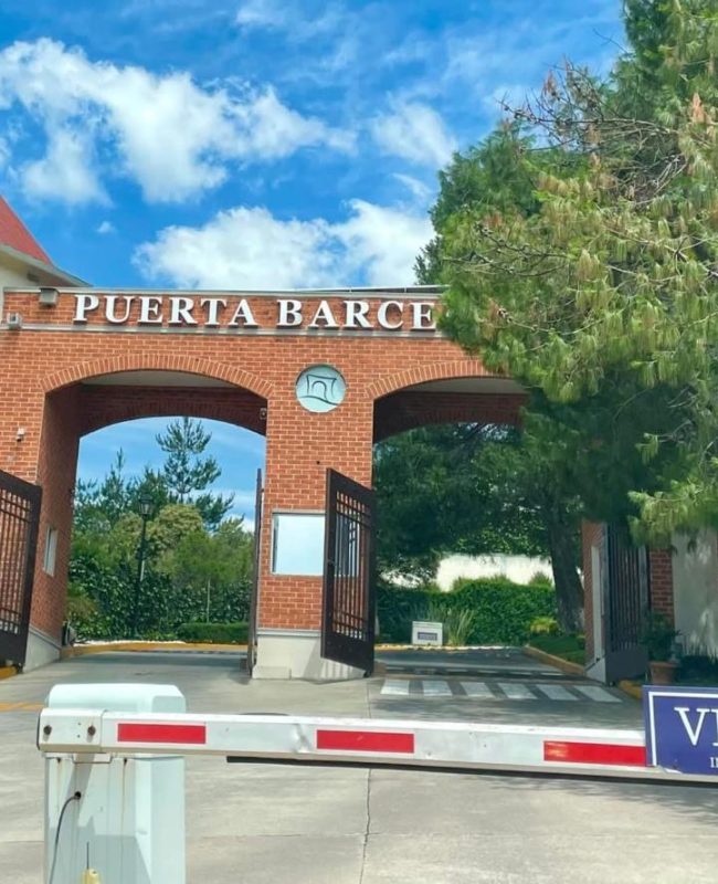 venta casa puerta Barcelona 12