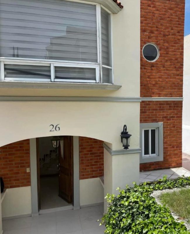 venta casa puerta Barcelona 2