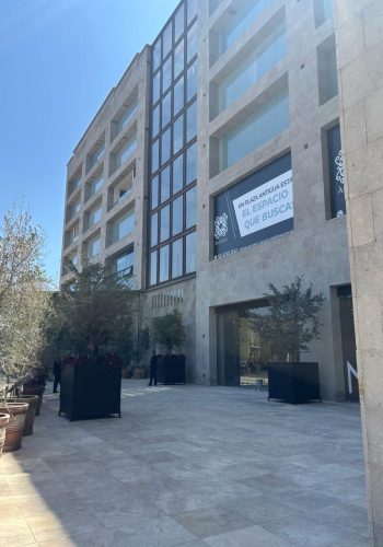 venta depto Plaza Antigua 1