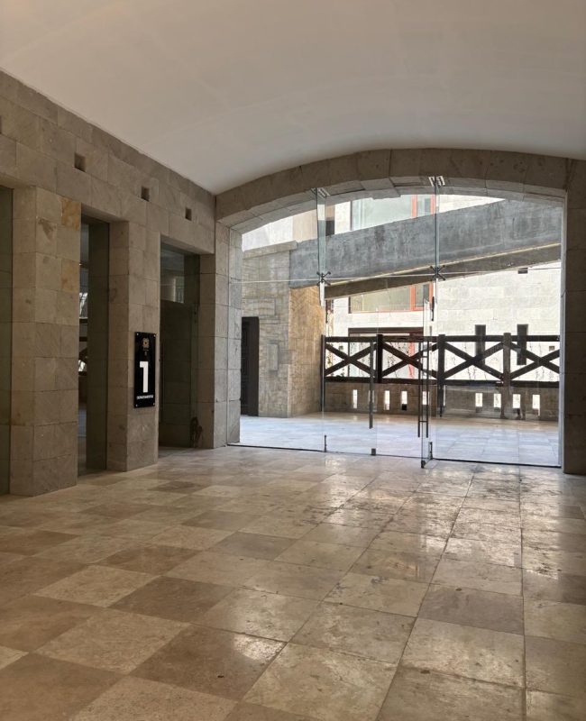 venta depto Plaza Antigua 12